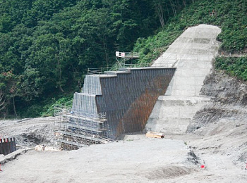 鳥取県・大山の砂防堰堤工事